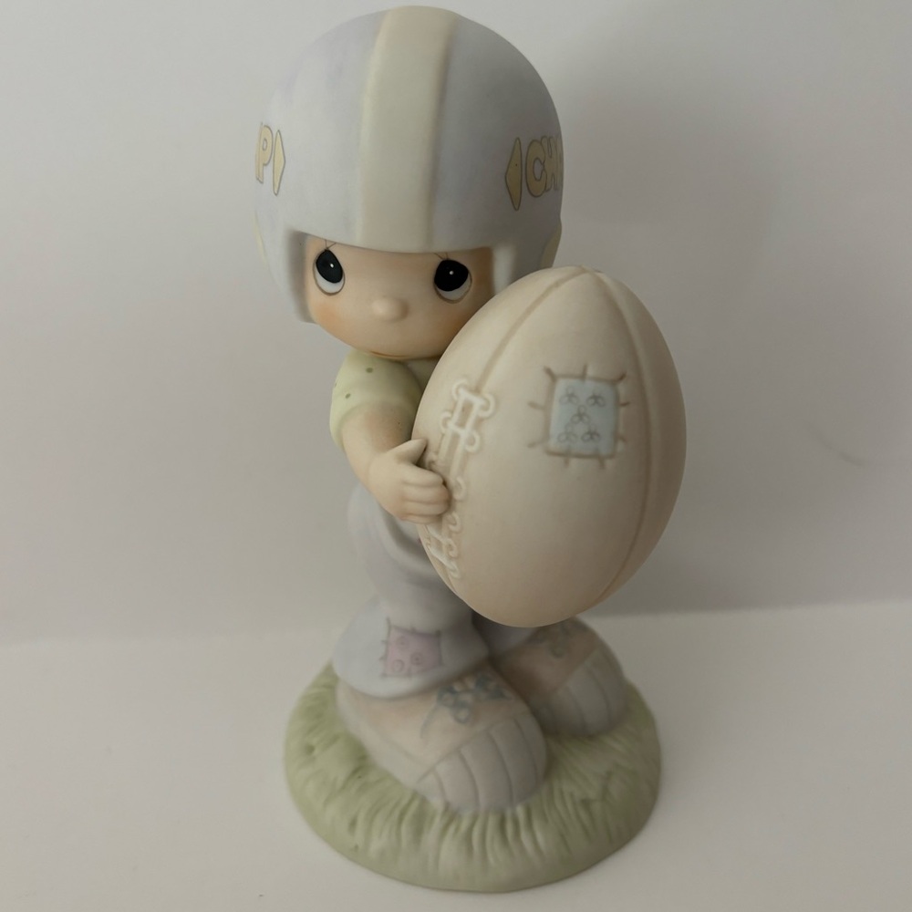 Precious Moments “I’m A Possibility” Figurine Display #100188